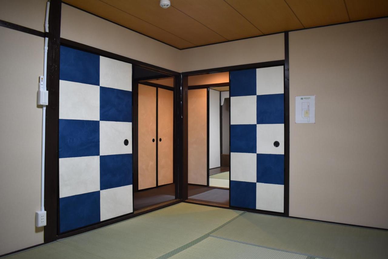 Nishioji Fukuro 西大路梟 * Kyōto